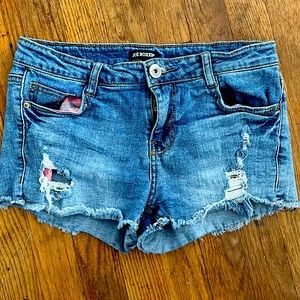 Joe Boxer Size 7 Distressed Shorts